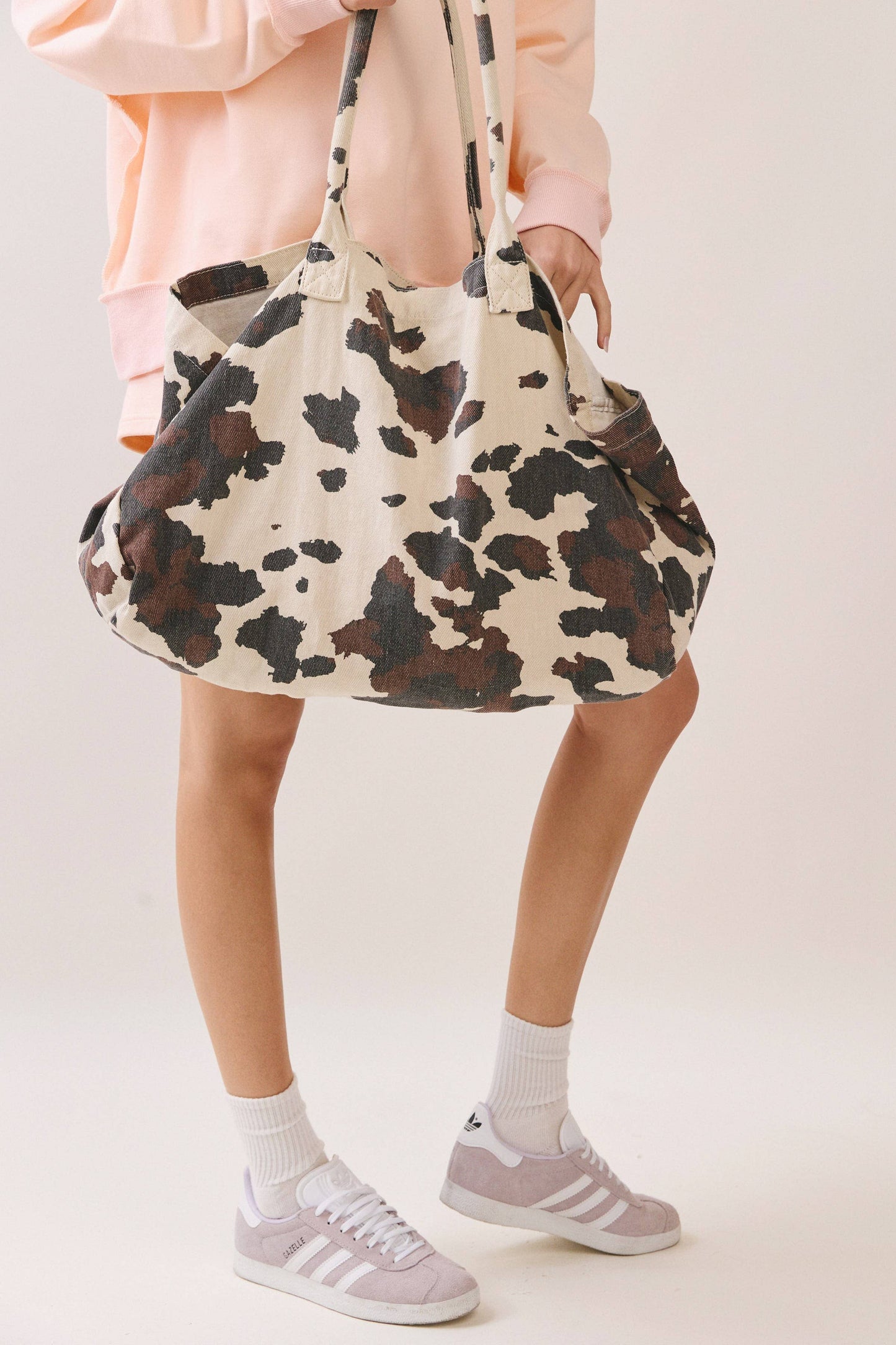 CANVAS TOTE - COW PRINT