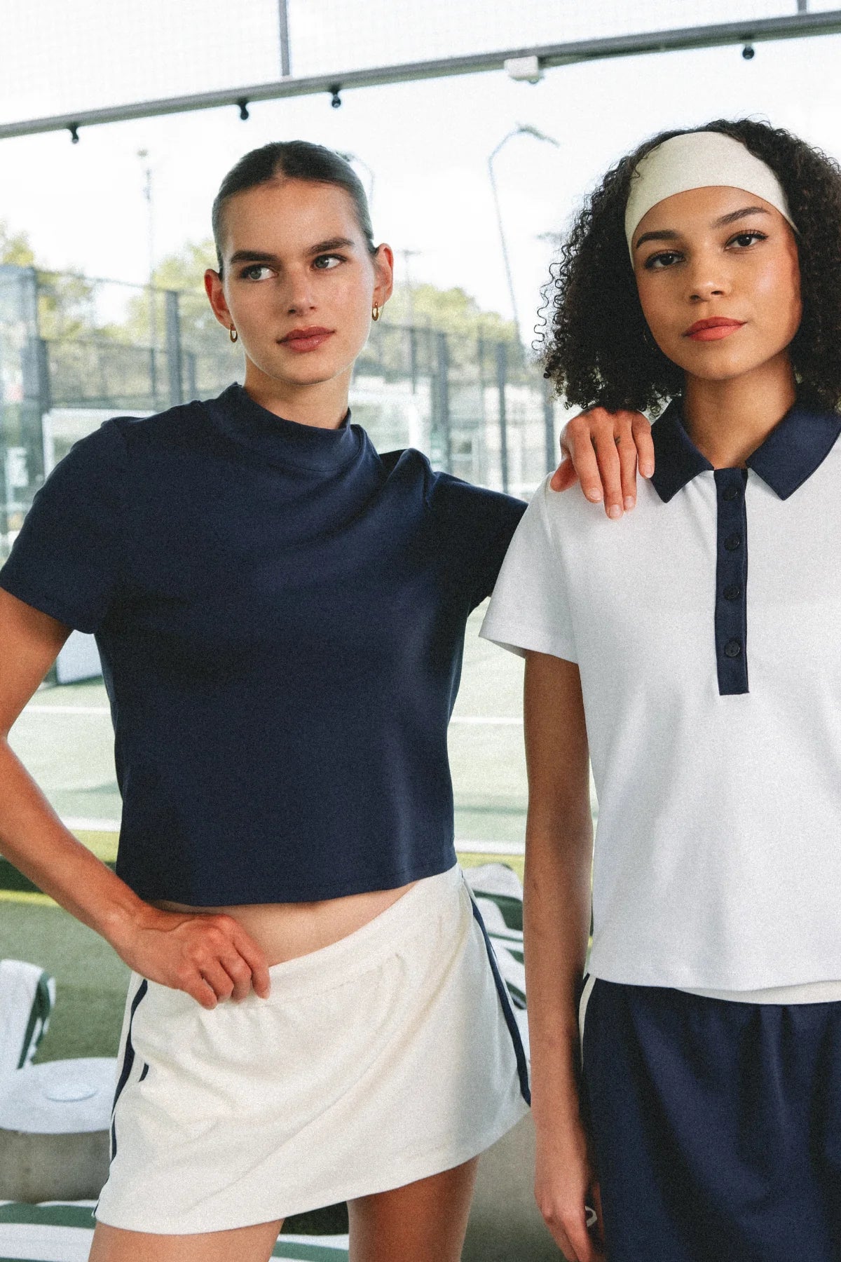 MOCK NECK TEE - NAVY