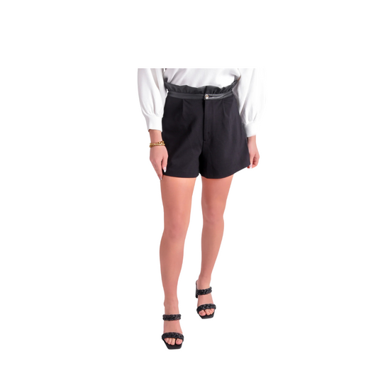 RUFFLE SHORT - BLACK PONTE