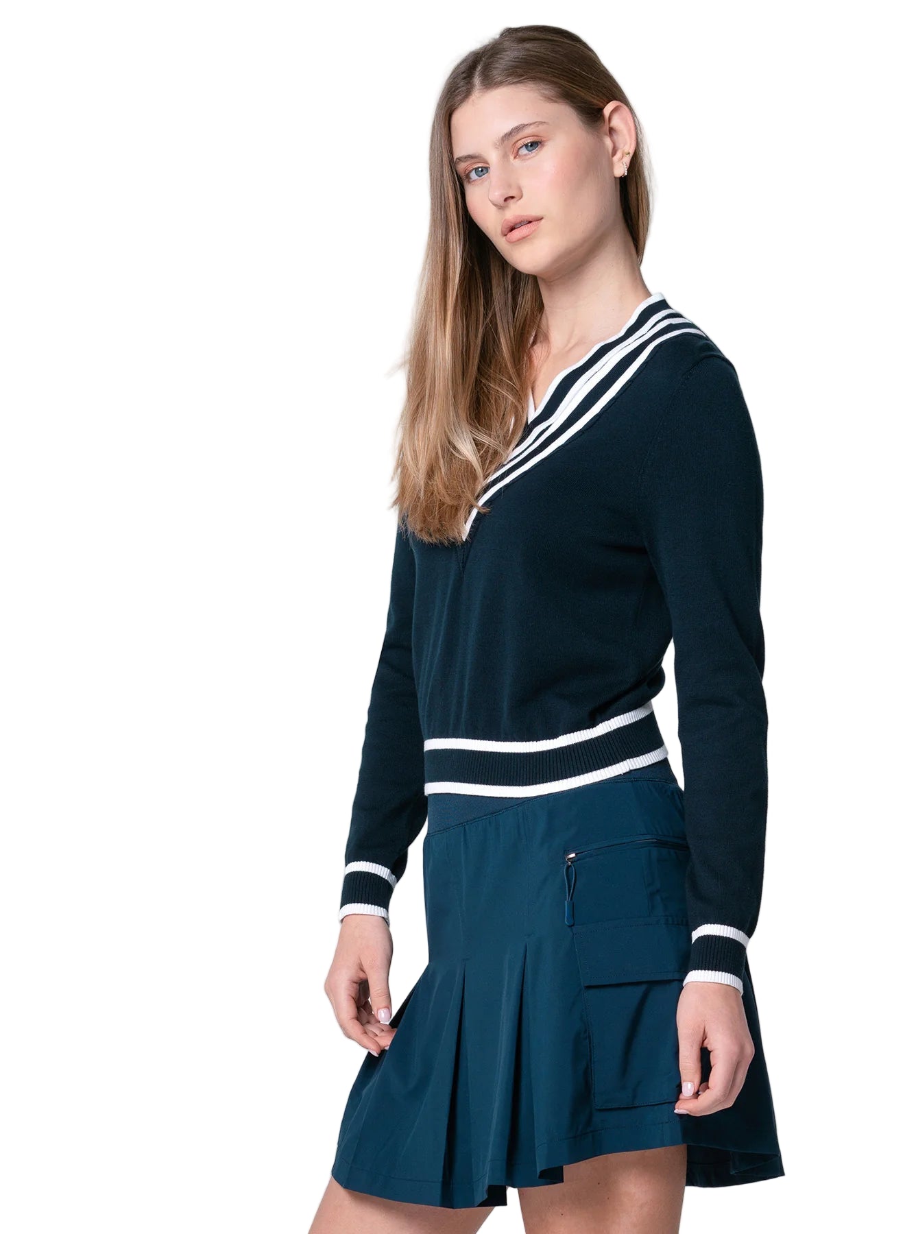 VICTORY V-NECK SWEATER - MDN