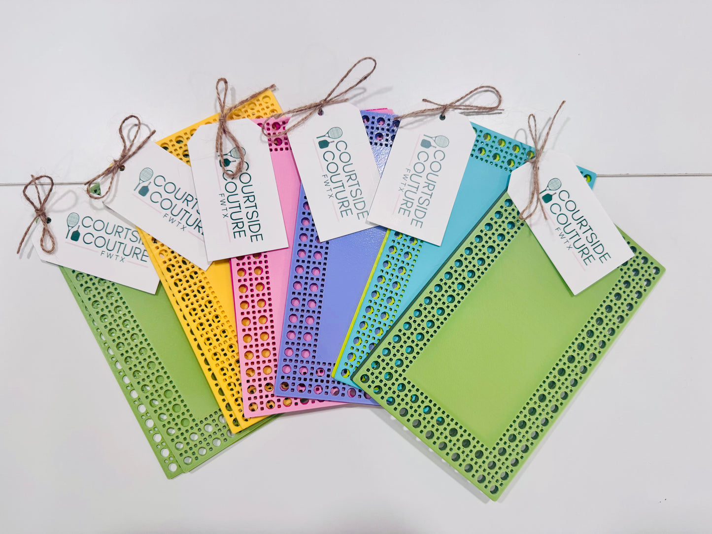 RATTAN SHUFFLER SET