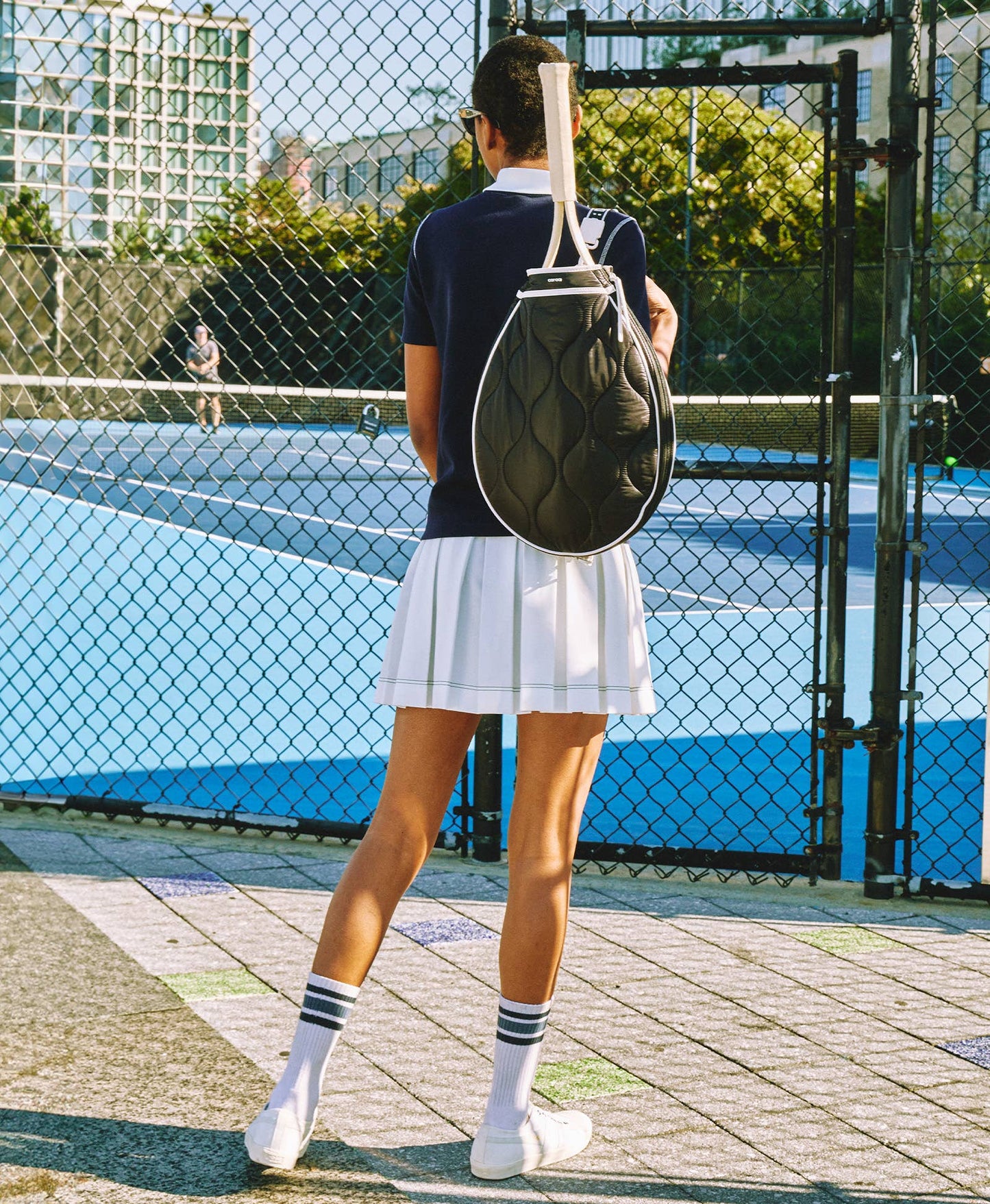 TENNIS QUILTED SLING - BLACK