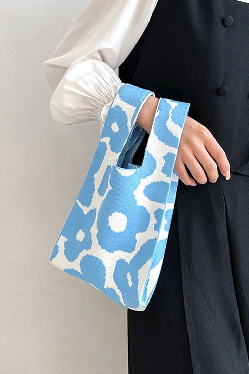 KNITTED HANDBAG - BLUE