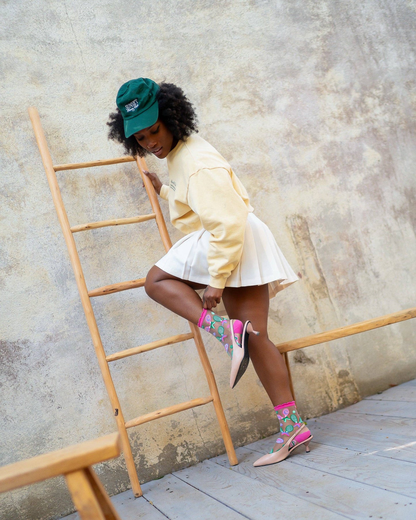 TENNISCORE RUFFLE SHEER CREW SOCK